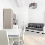 Apartment Via Del Rondone 1-2