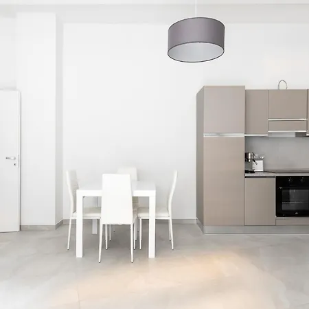 Via Del Rondone 1-2 Apartment Bologna