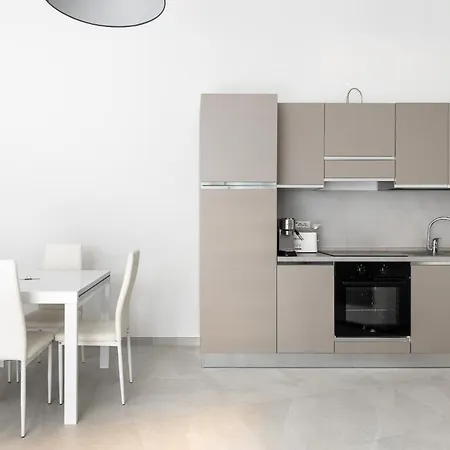 Via Del Rondone 1-2 * Bolonia