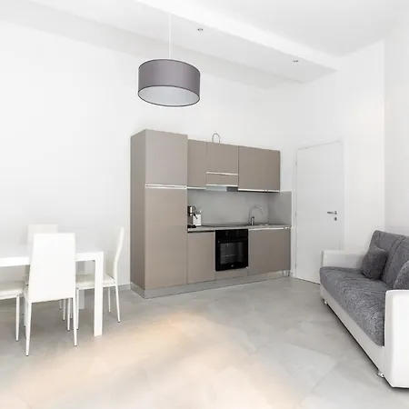 Via Del Rondone 1-2 Appartement