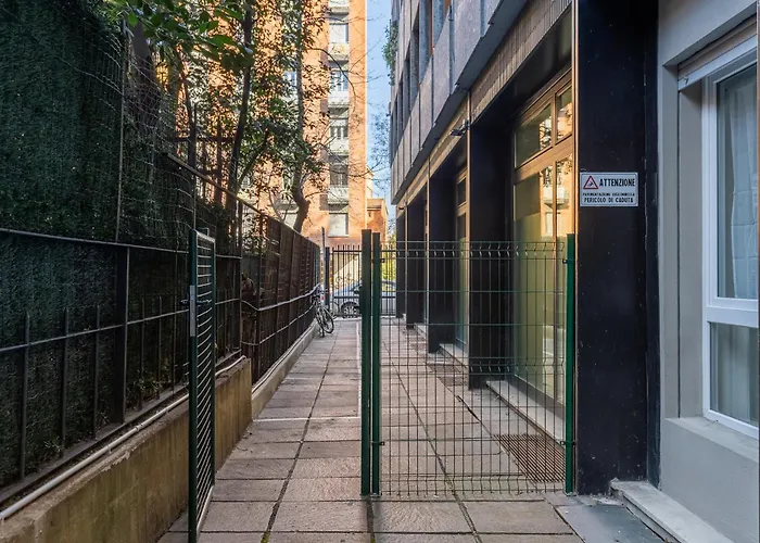 Via Del Rondone 1-2 아파트 *