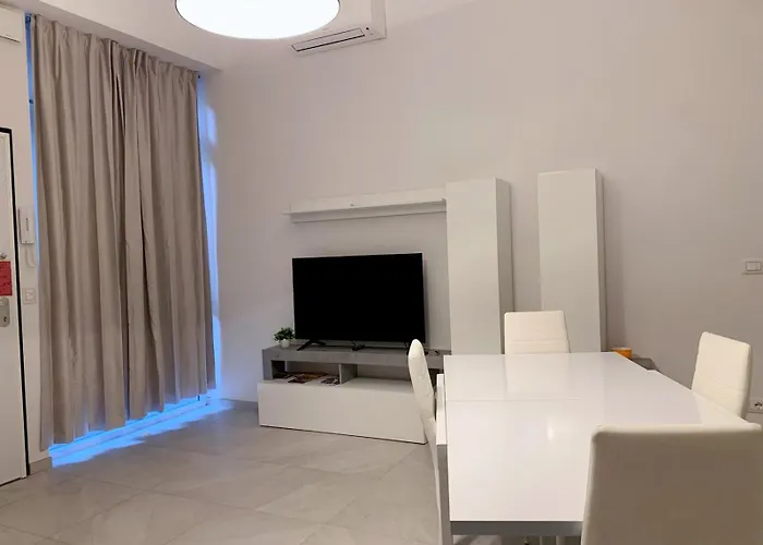 아파트 Via Del Rondone 1-2 *